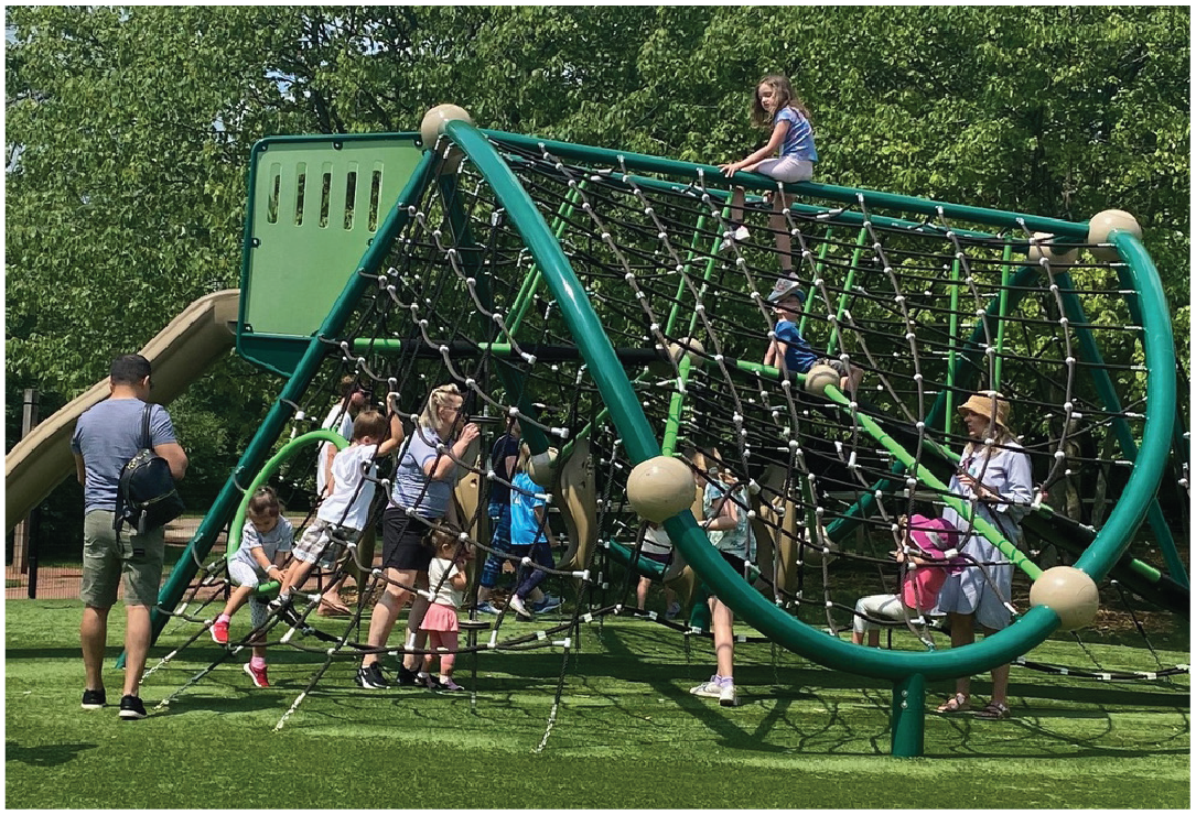 Children playing on the wave structure